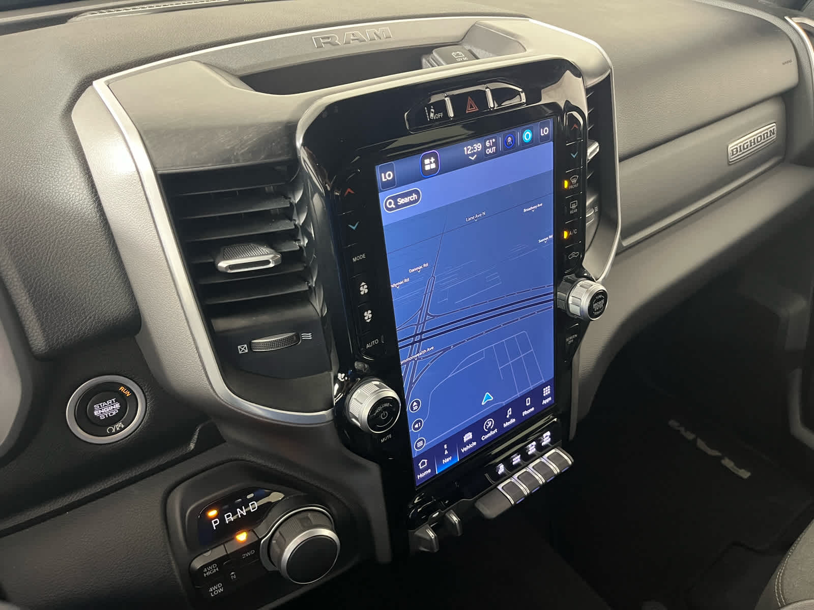 2024 RAM 2500 Big Horn Crew Cab 4x4 6'4' Box