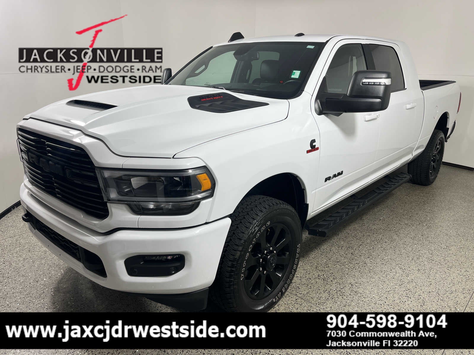 2024 RAM 2500 Laramie Crew Cab 4x4 6'4' Box