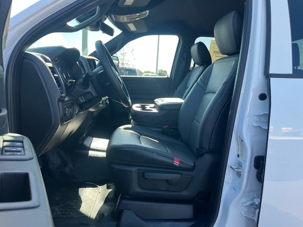 2026 RAM Ram 4500 Chassis Cab RAM 4500 TRADESMAN CHASSIS CREW CAB 4X4 84' CA