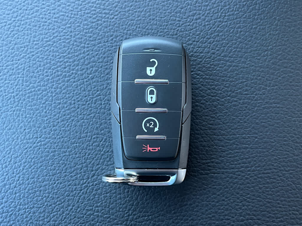 2026 RAM Ram 5500 Chassis Cab RAM 5500 TRADESMAN CHASSIS CREW CAB 4X2 84' CA