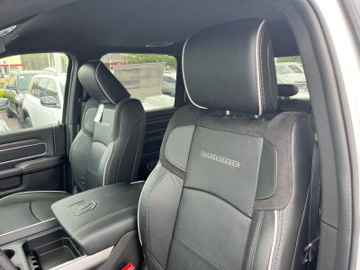 2026 RAM Ram 5500 Chassis Cab RAM 5500 BIG HORN CHASSIS CREW CAB 4X4 84' CA