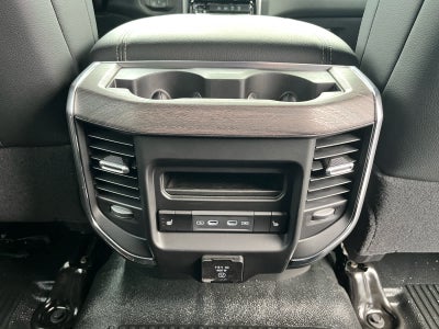 2026 RAM Ram 5500 Chassis Cab RAM 5500 BIG HORN CHASSIS CREW CAB 4X4 84' CA