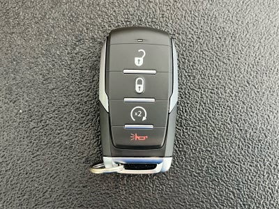 2026 RAM Ram 5500 Chassis Cab RAM 5500 BIG HORN CHASSIS CREW CAB 4X4 84' CA