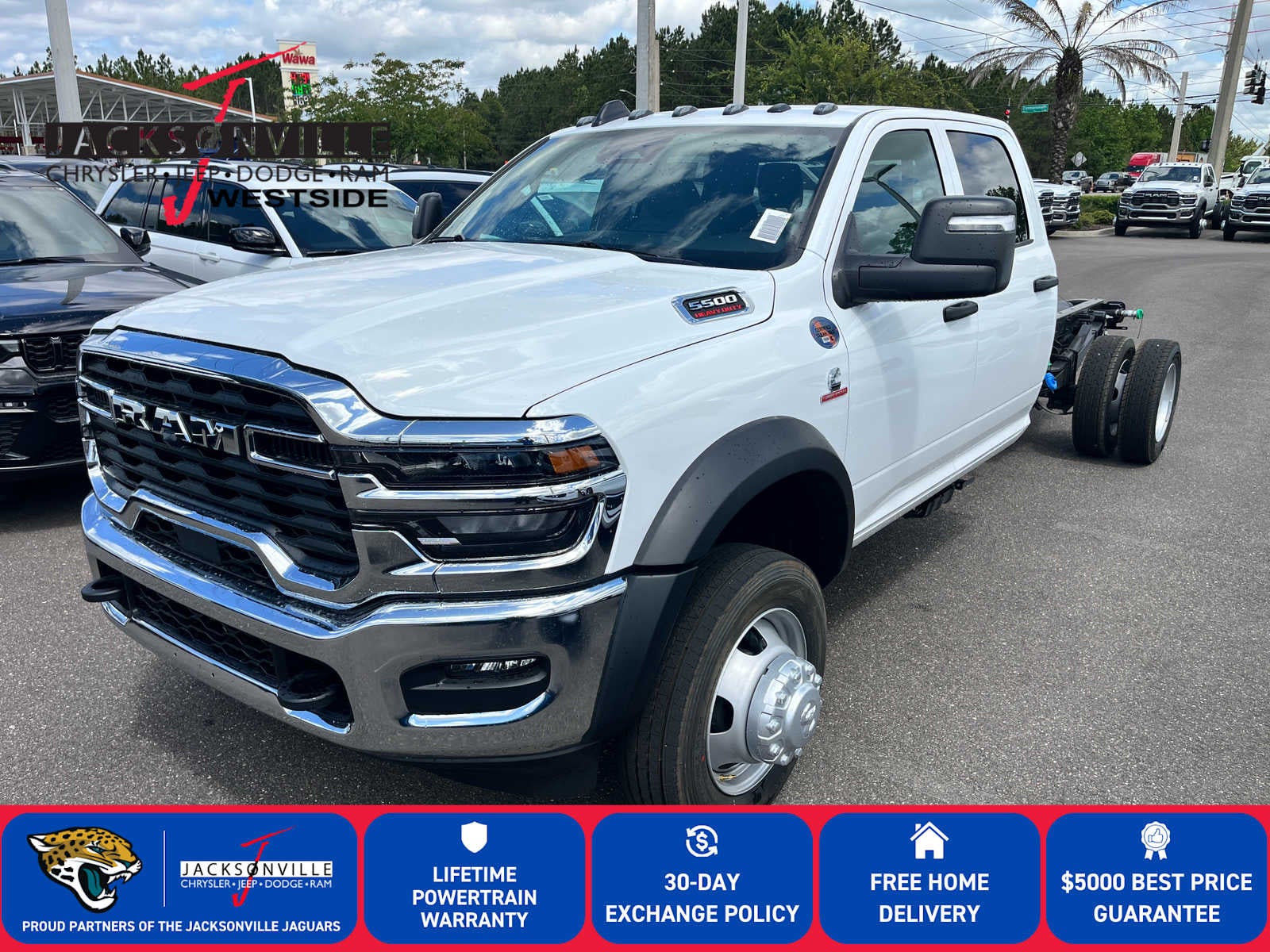 2026 RAM Ram 5500 Chassis Cab RAM 5500 TRADESMAN CHASSIS CREW CAB 4X4 84' CA