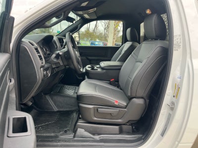 2026 RAM Ram 3500 Chassis Cab RAM 3500 TRADESMAN CHASSIS REGULAR CAB 4X4 84' CA