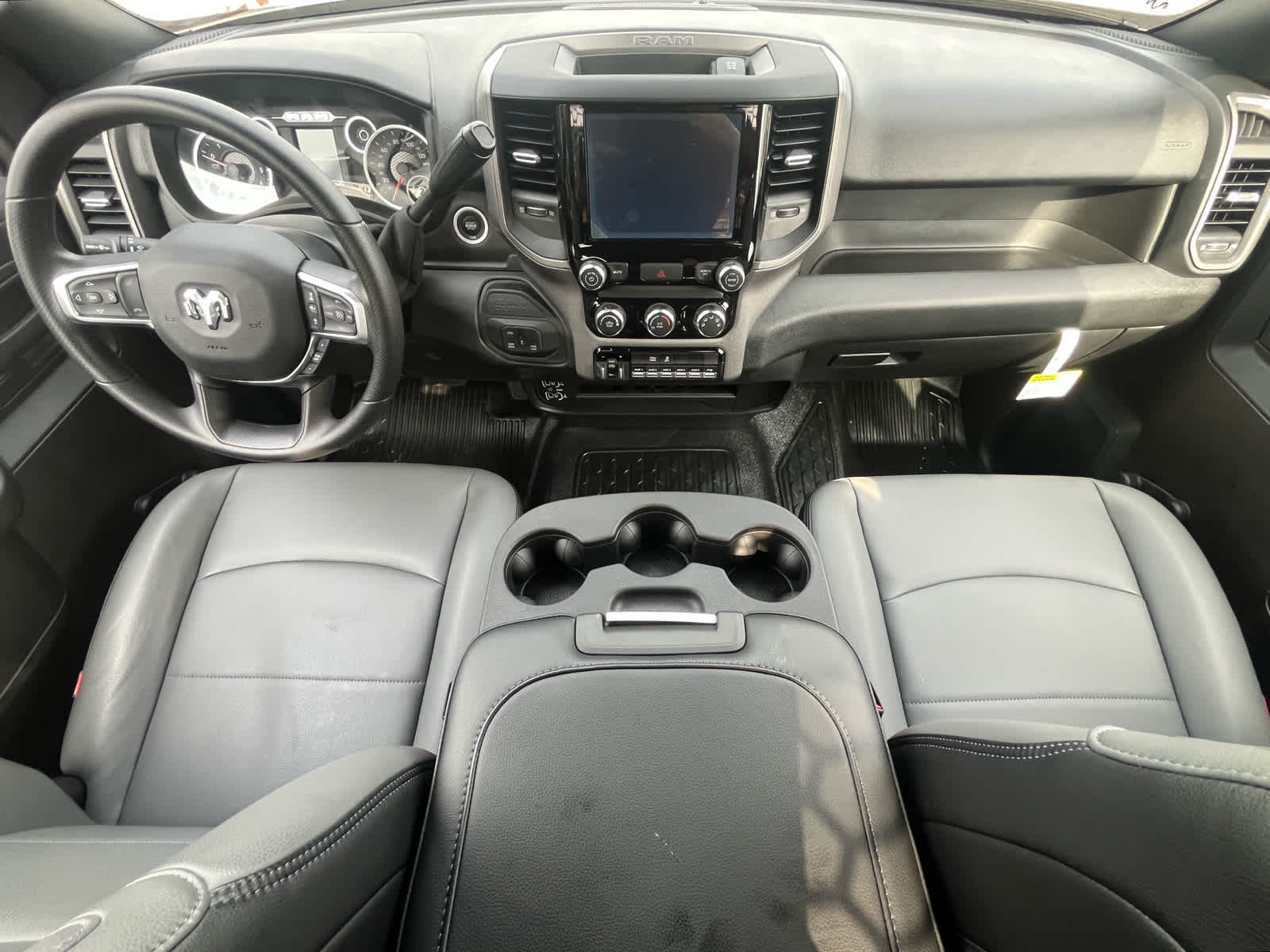 2026 RAM Ram 3500 Chassis Cab RAM 3500 TRADESMAN CHASSIS REGULAR CAB 4X4 84' CA