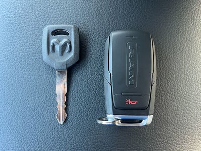 2026 RAM Ram 3500 Chassis Cab RAM 3500 TRADESMAN CHASSIS REGULAR CAB 4X4 84' CA