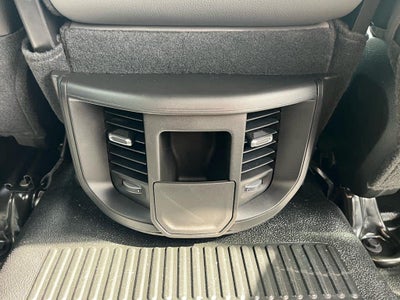 2026 RAM Ram 3500 Chassis Cab RAM 3500 TRADESMAN CREW CAB CHASSIS 4X4 60' CA