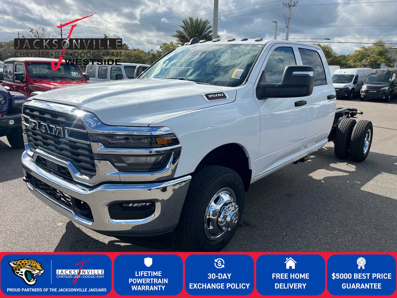 2026 RAM Ram 3500 Chassis Cab RAM 3500 TRADESMAN CREW CAB CHASSIS 4X4 60' CA