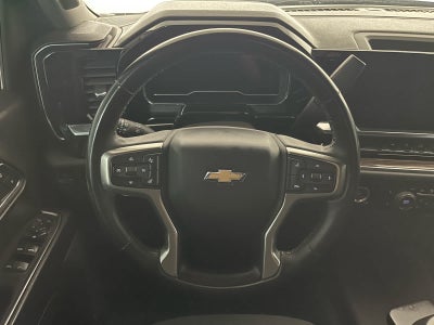 2023 Chevrolet Silverado 1500 4WD Crew Cab Standard Bed LT