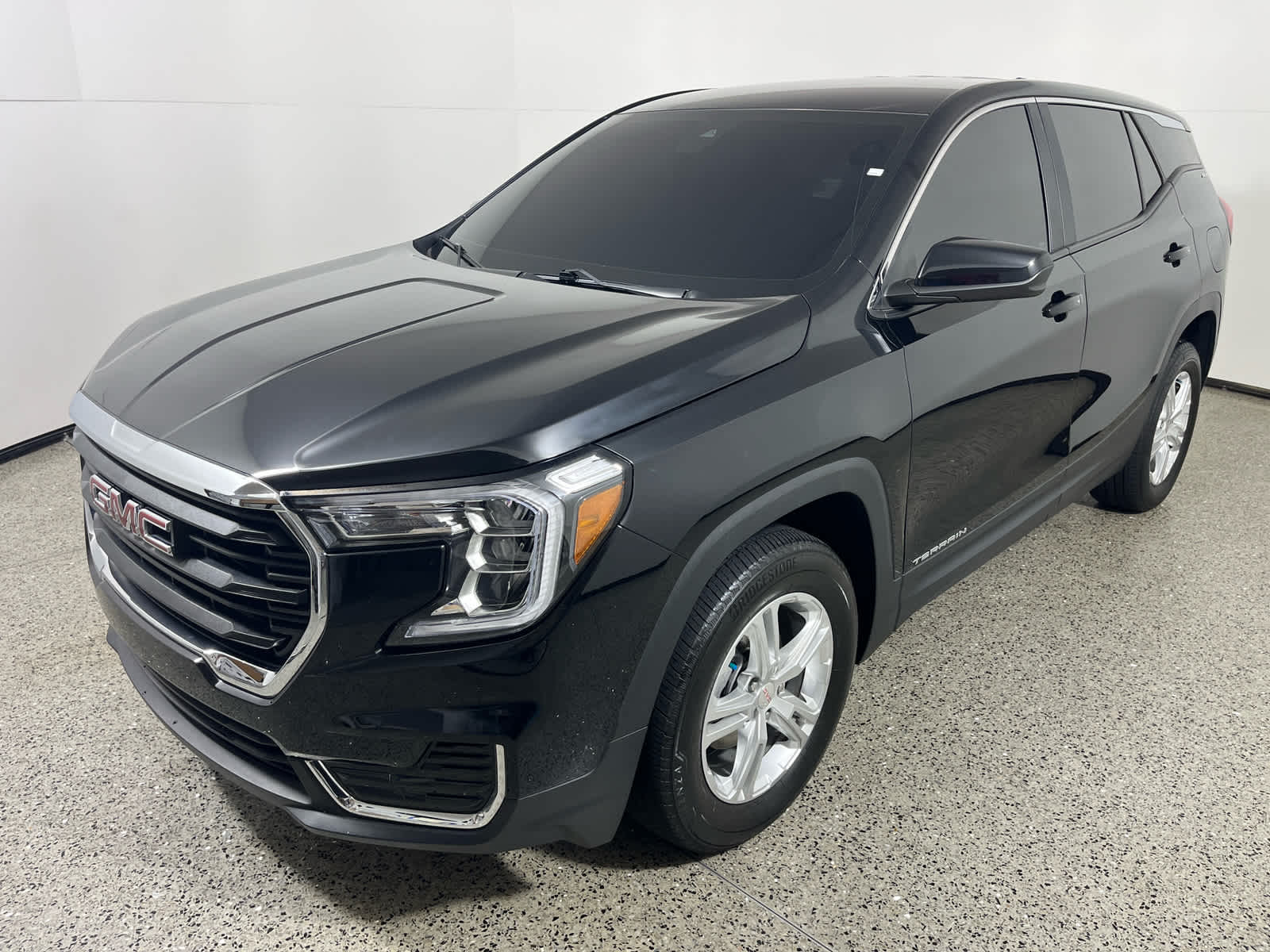 2024 GMC Terrain AWD SLE