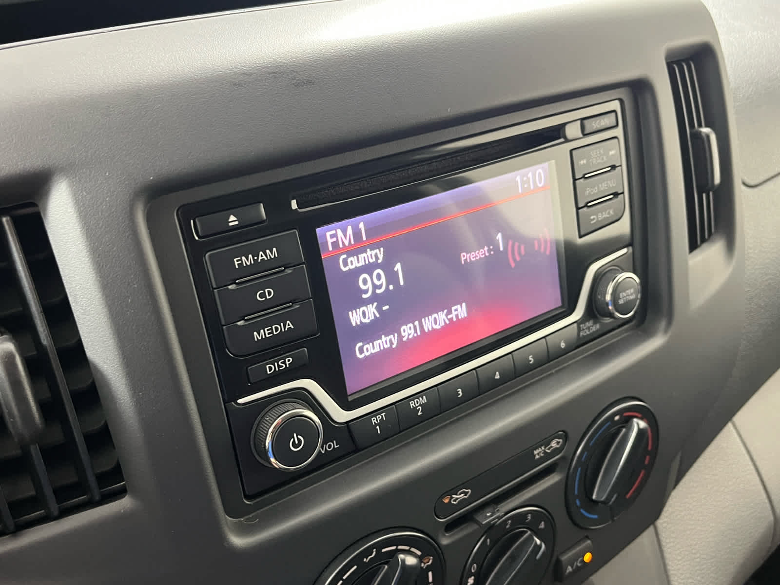 2018 Nissan NV200 Compact Cargo S