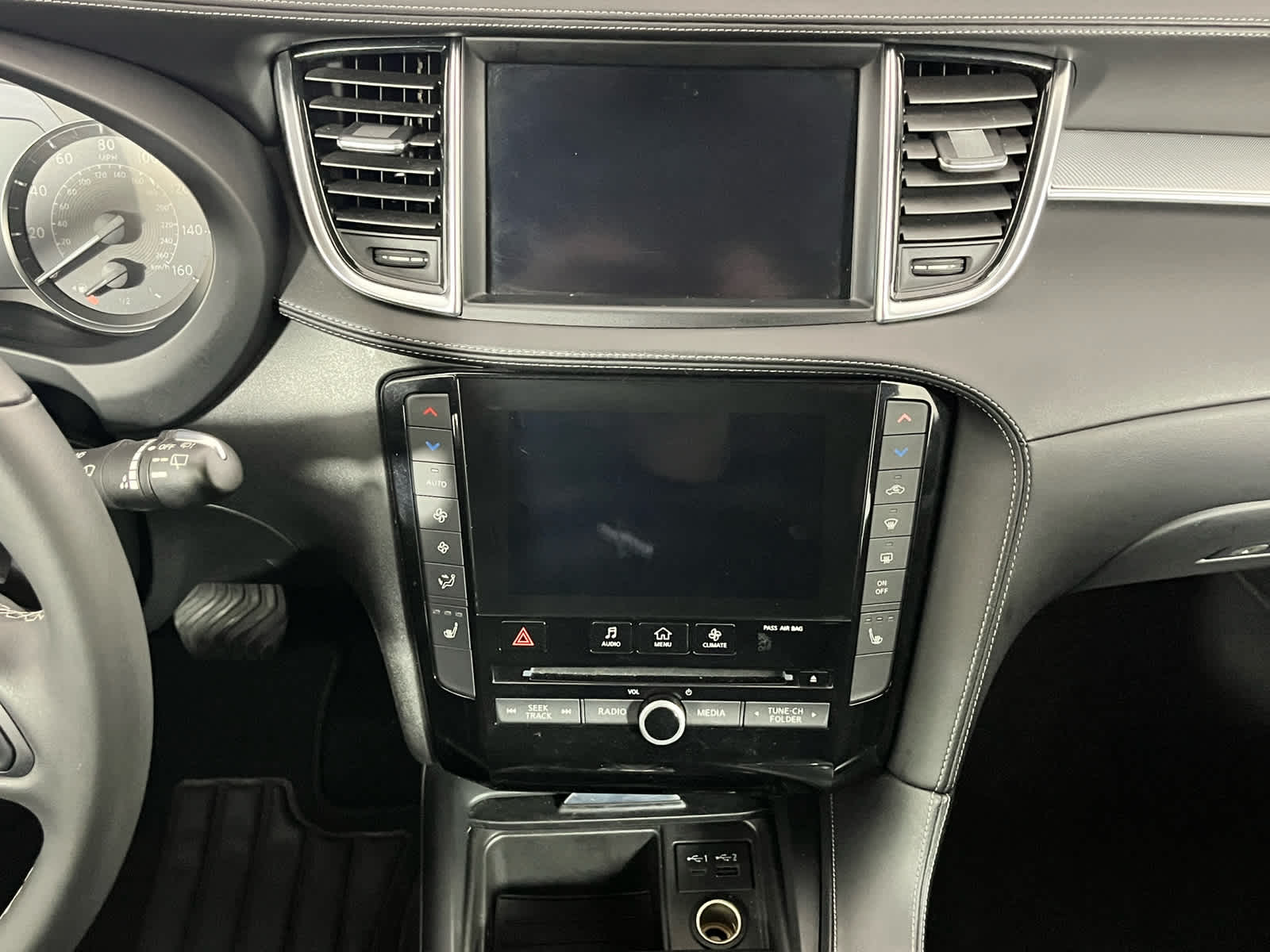 2021 INFINITI QX50 LUXE