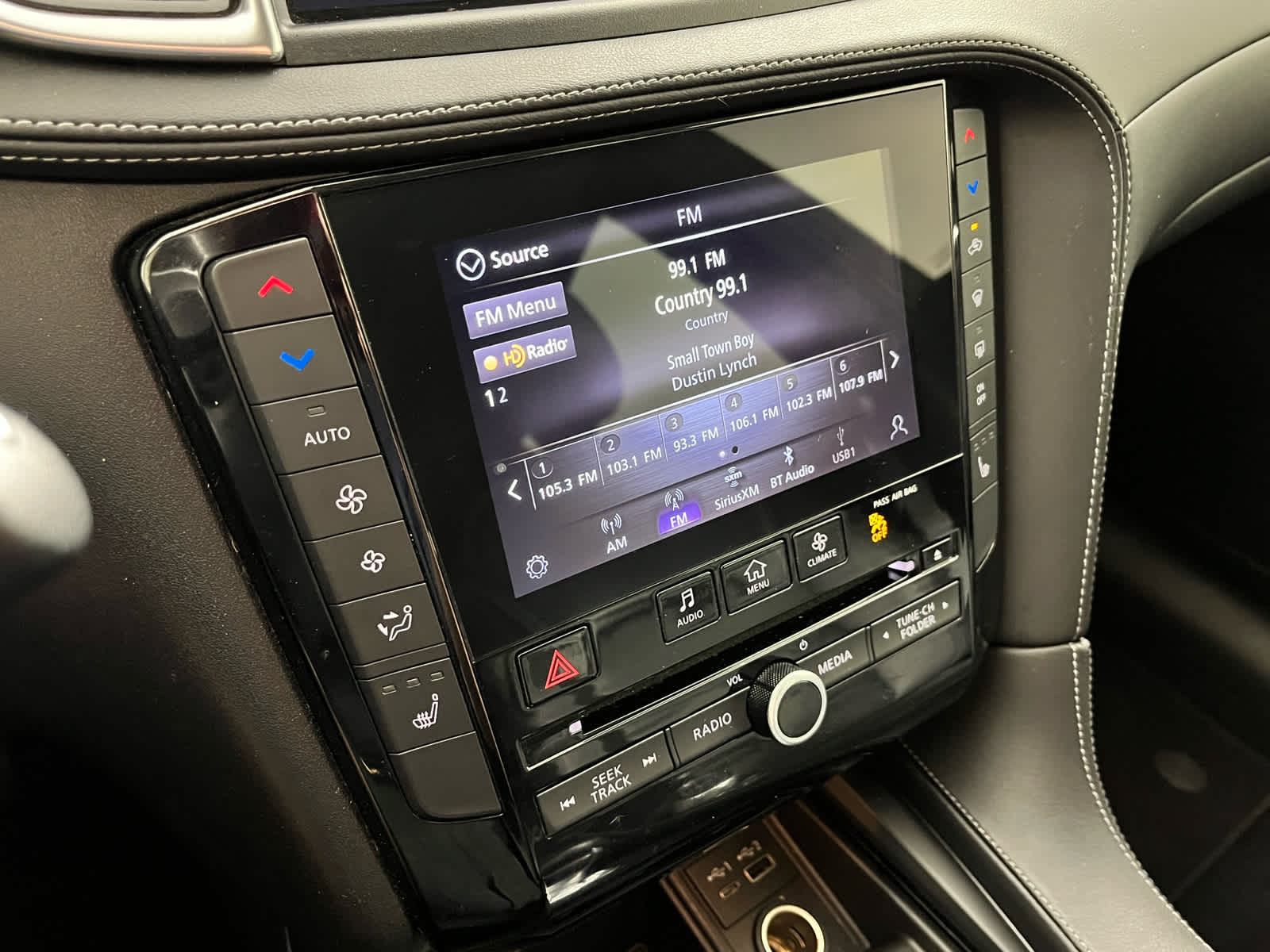 2021 INFINITI QX50 LUXE