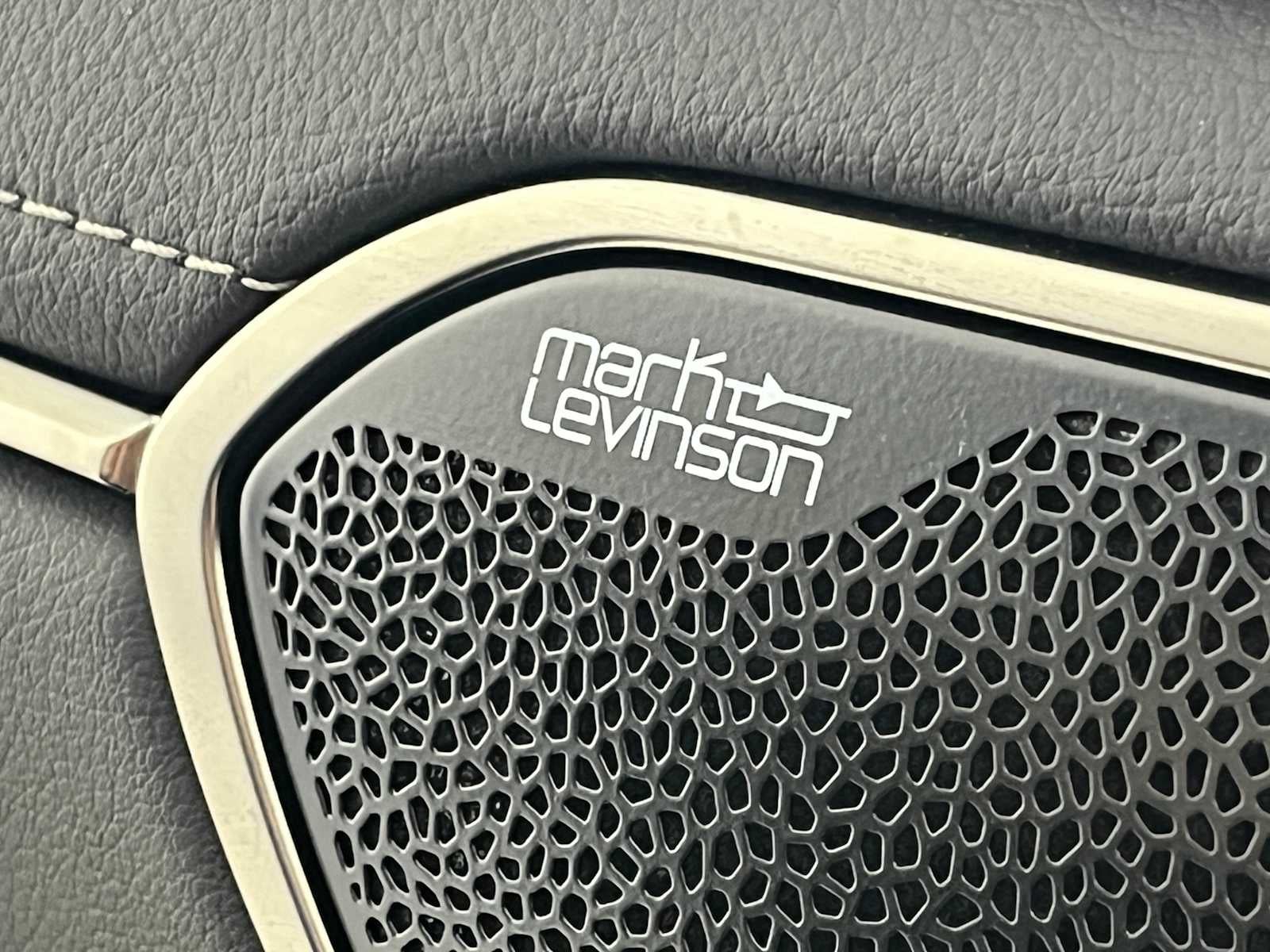 2025 Lexus ES 350 Ultra Luxury