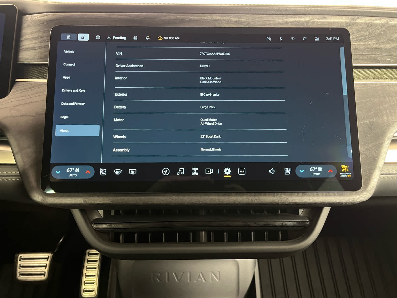 2023 Rivian R1T Adventure Quad Motor Large Pack