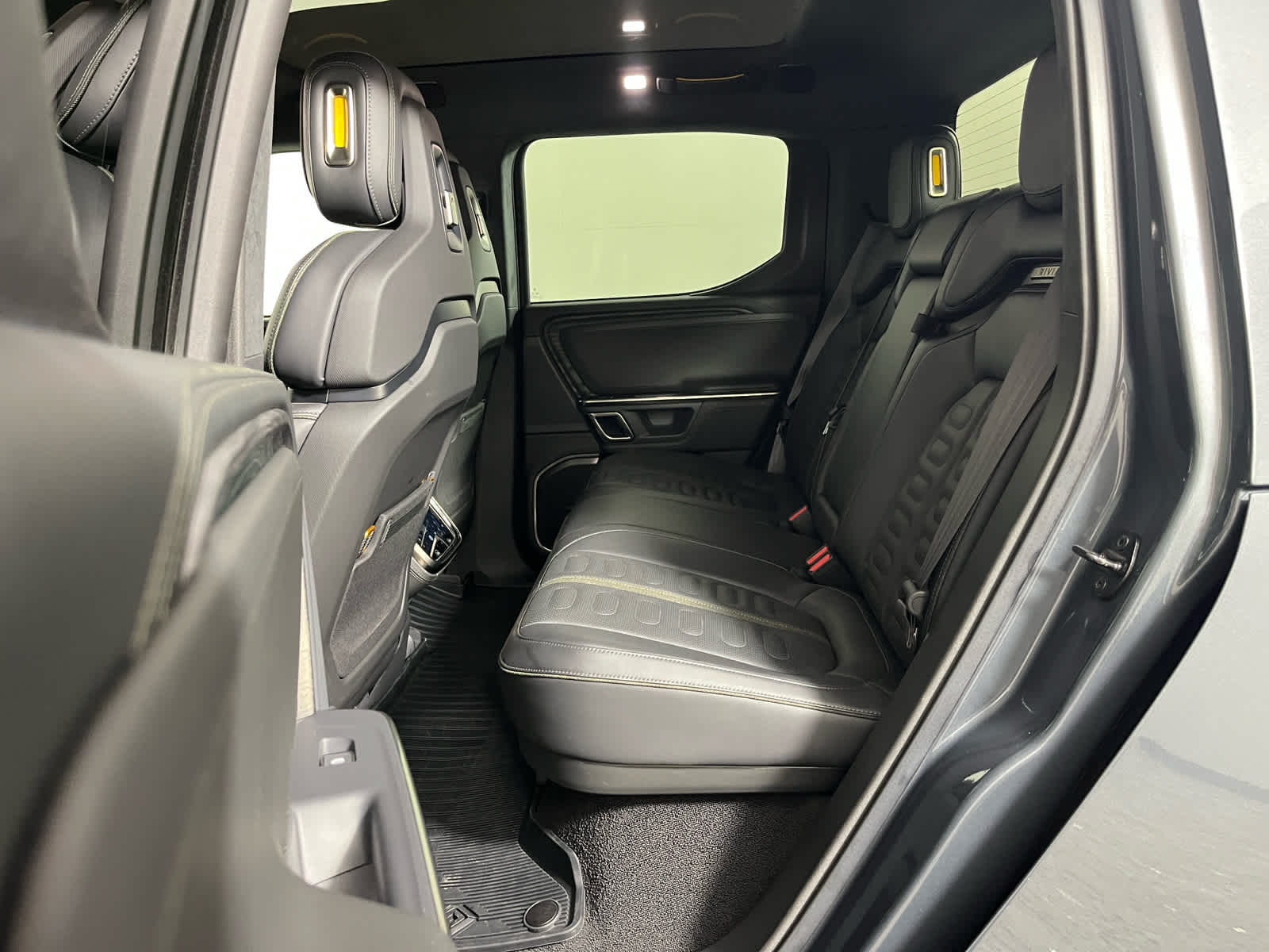 2023 Rivian R1T Adventure Quad Motor Large Pack