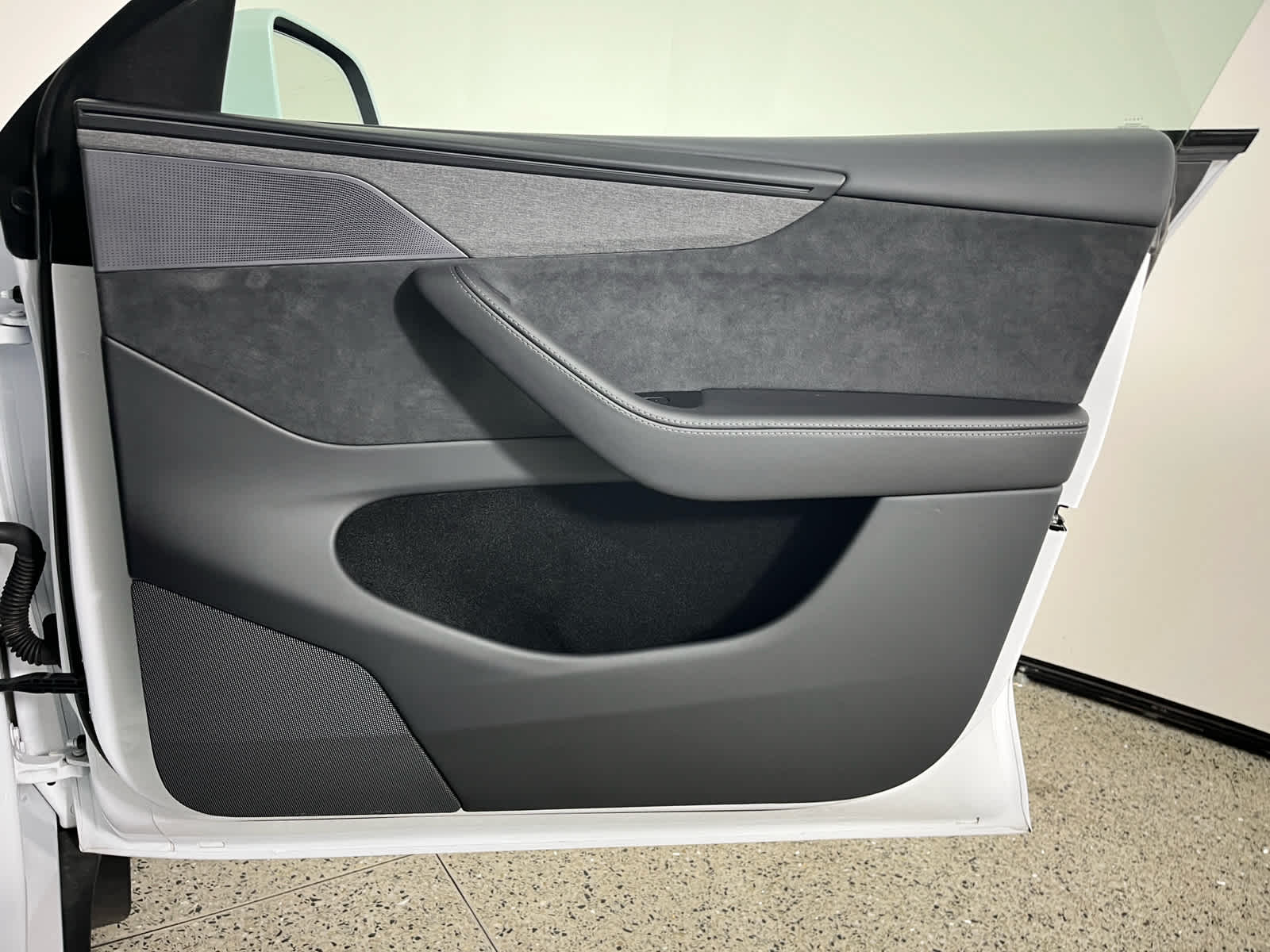 2026 Tesla Model Y Base