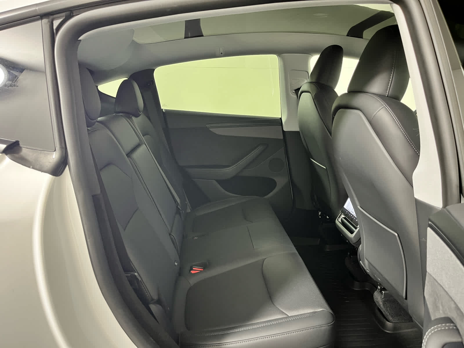 2026 Tesla Model Y Base