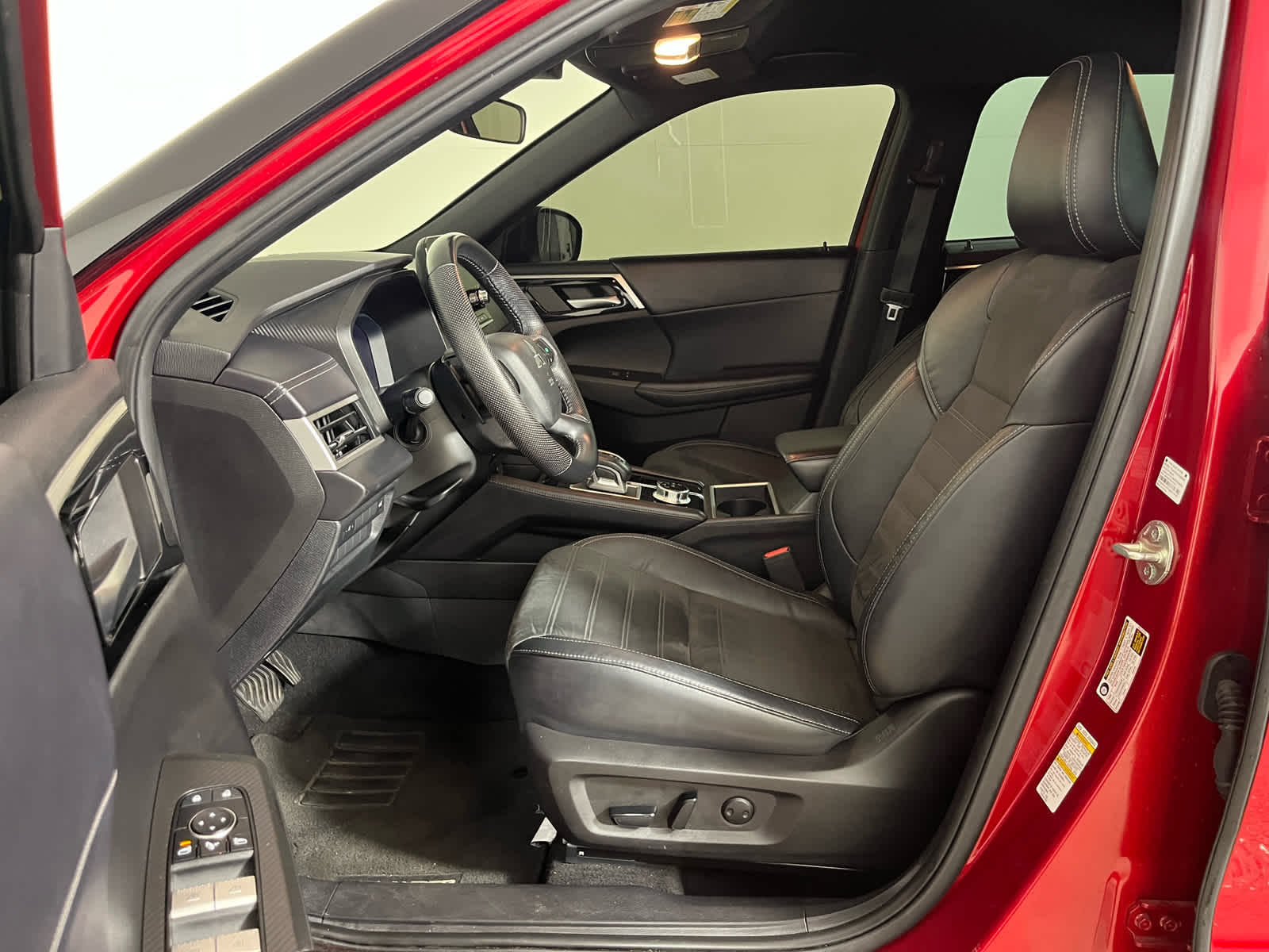 2023 Mitsubishi Outlander SE Black Edition 2WD