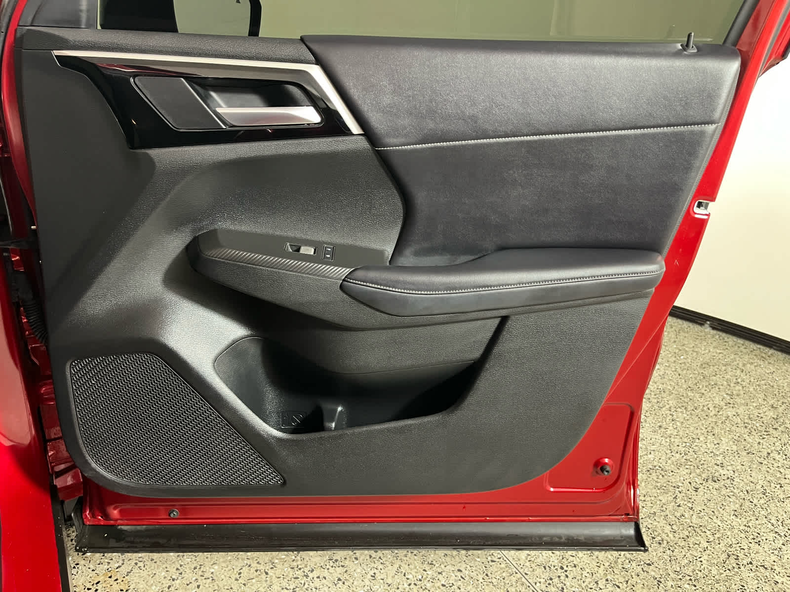 2023 Mitsubishi Outlander SE Black Edition 2WD