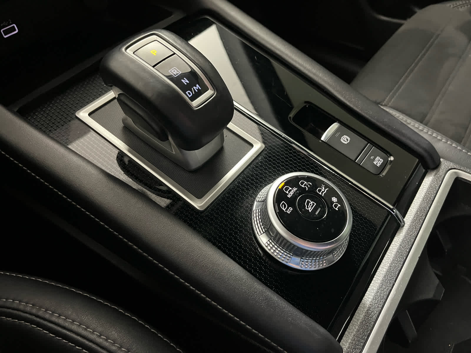 2023 Mitsubishi Outlander SE Black Edition 2WD