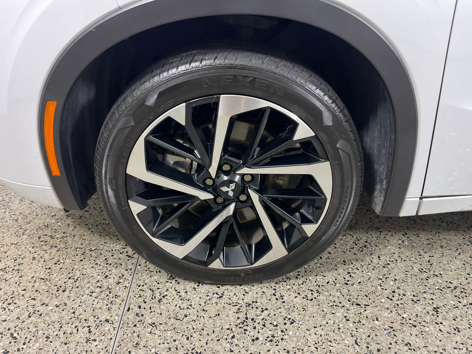 2024 Mitsubishi Outlander SEL