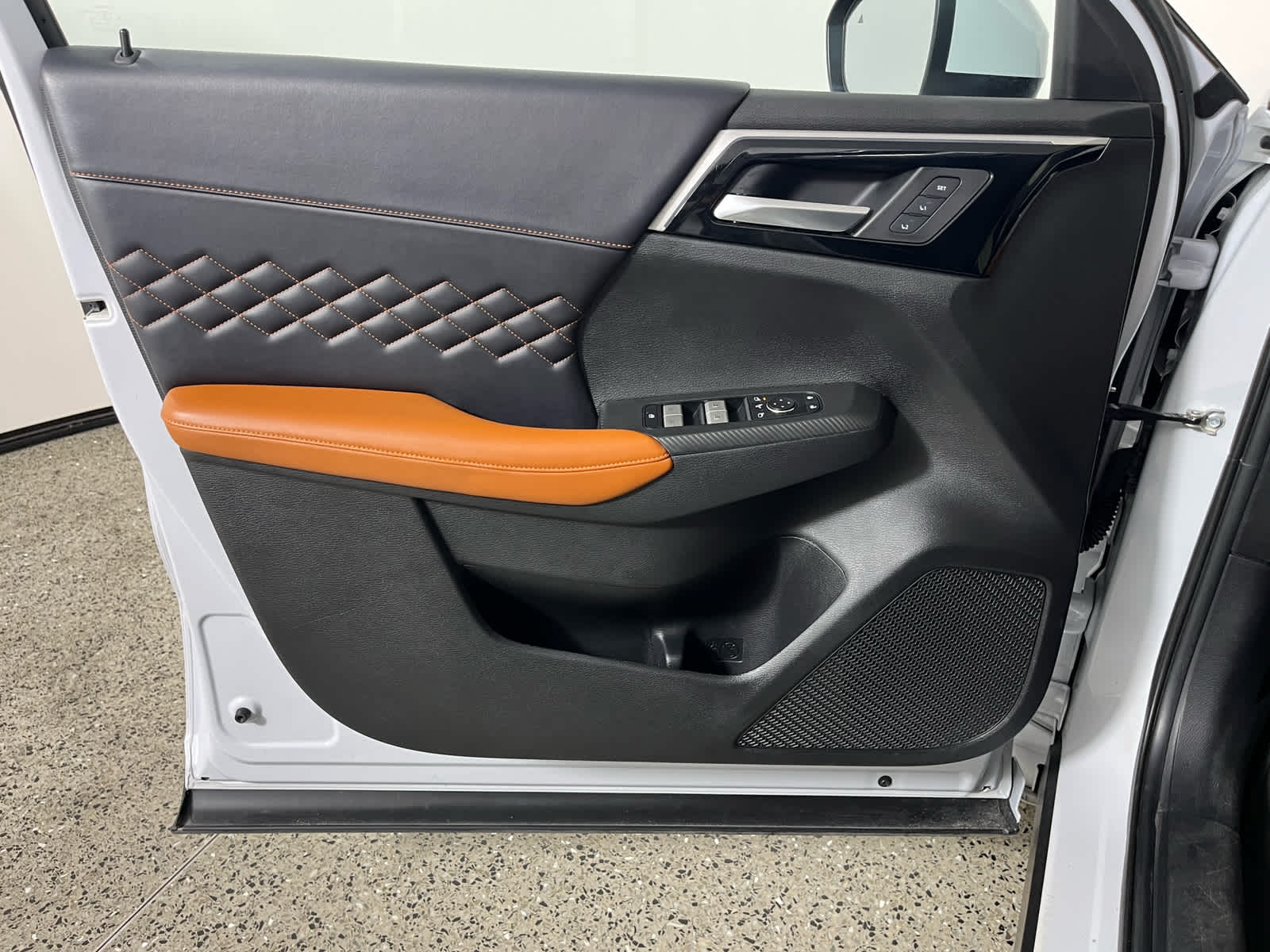 2024 Mitsubishi Outlander SEL