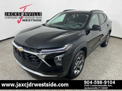 2025 Chevrolet Trax FWD LT