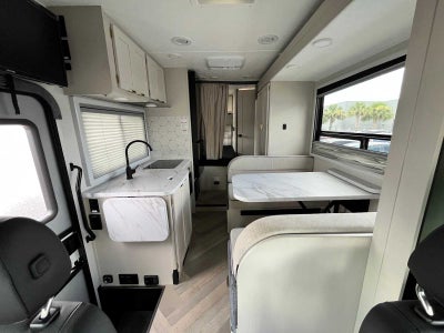 2024 Mercedes-Benz Sprinter Cab Chassis Base