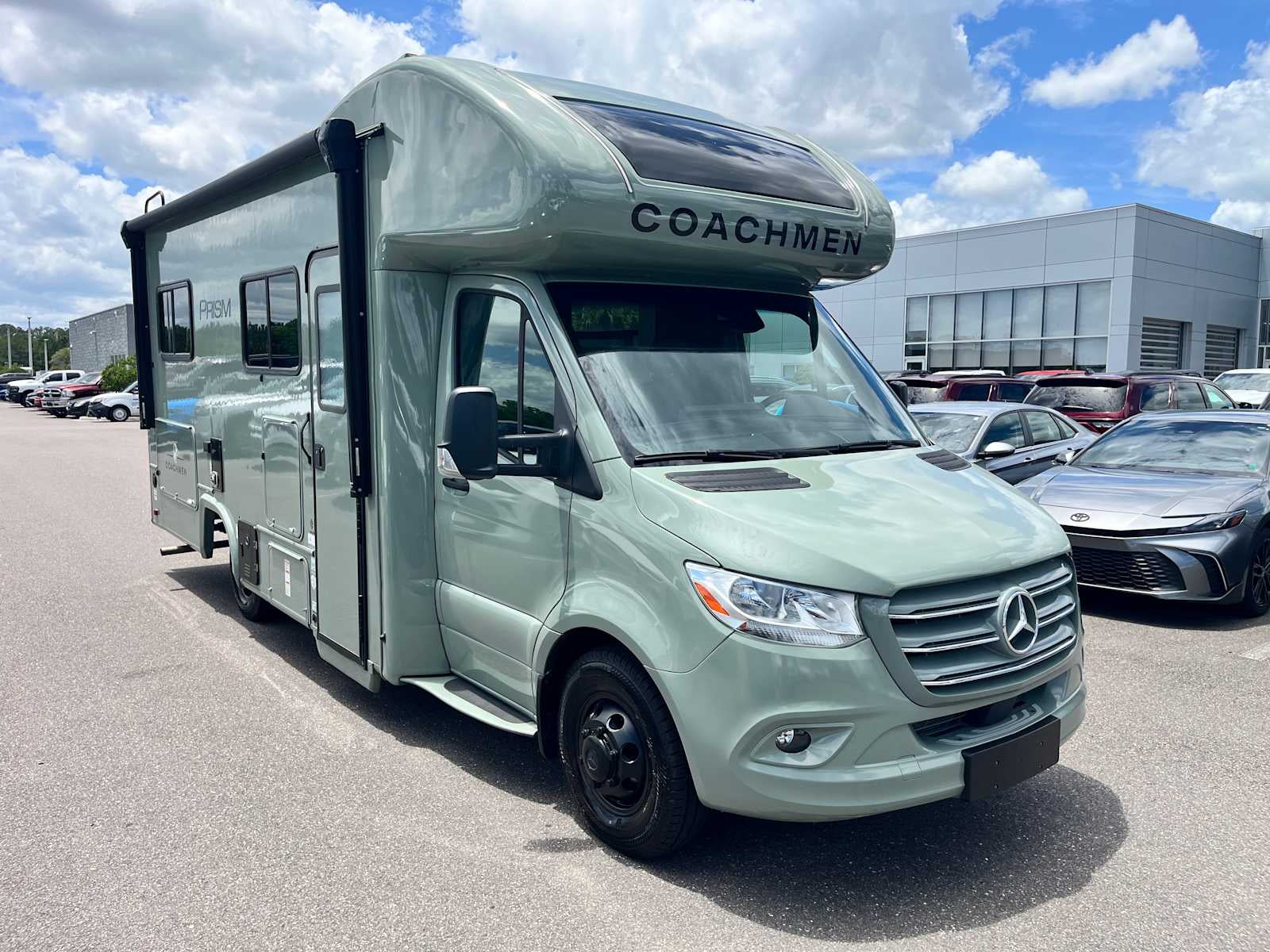 2024 Mercedes-Benz Sprinter Cab Chassis Base